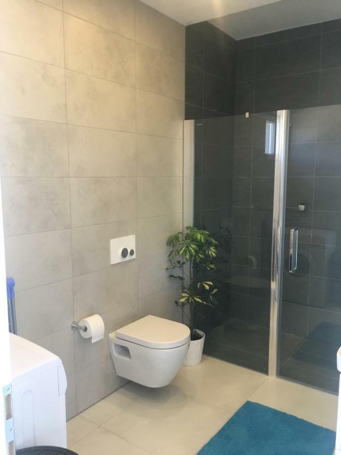 פורץ Apartment Grey מראה חיצוני תמונה